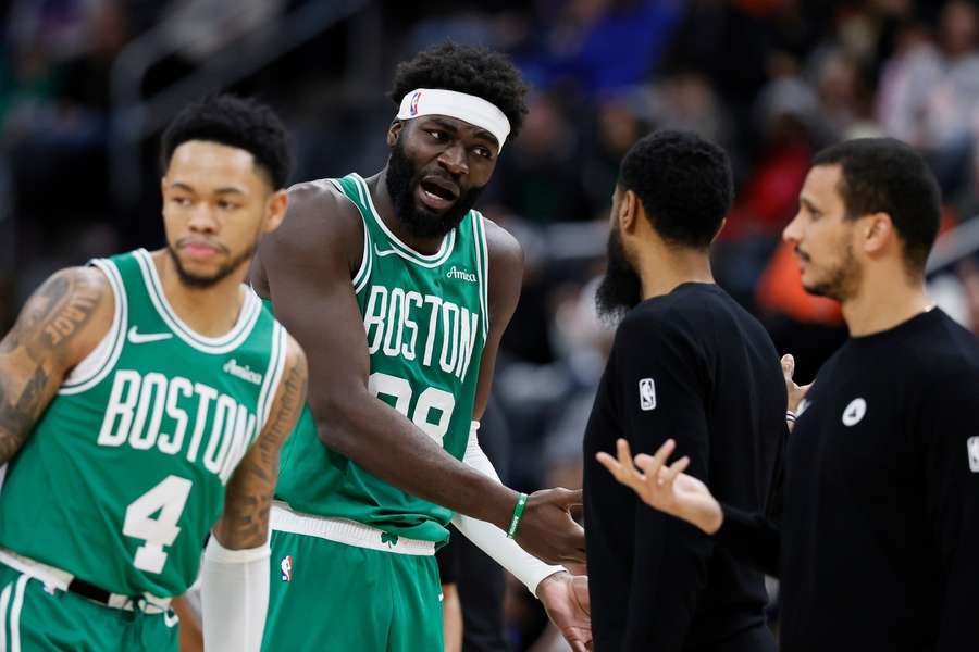 Neemias em grande destaque no triunfo dos Celtics Neemias em grande destaque no triunfo dos Celtics