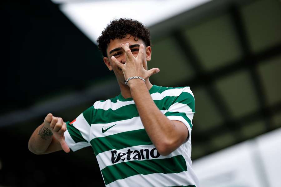 Gabriel Silva renovou com o Sporting Gabriel Silva renovou com o Sporting