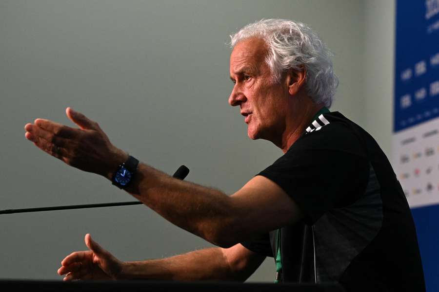 Fred Rutten trat nach Kritik von allen Seiten zurück