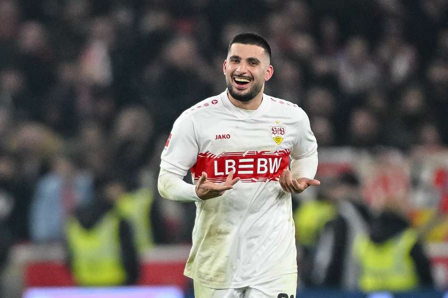 VfB-Stürmer Deniz Undav im Trikot mit dem Brustring VfB-Stürmer Deniz Undav im Trikot mit dem Brustring