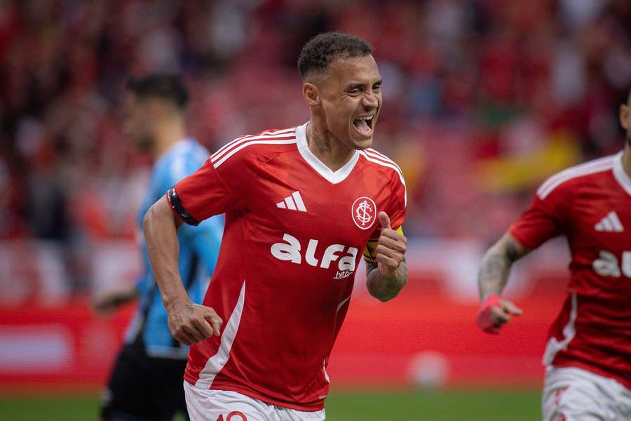 Alan Patrick participou de cinco gols nas últimas cinco partidas