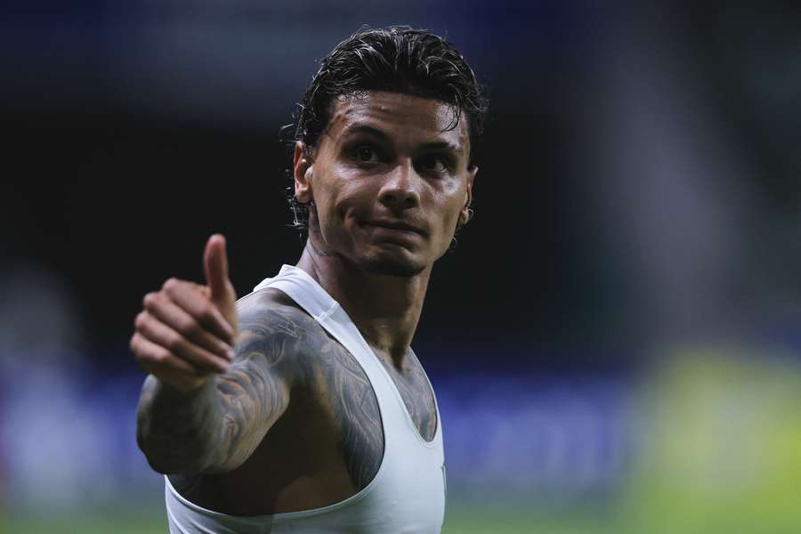 Richard Ríos viveu uma noite de extremos no Allianz Parque