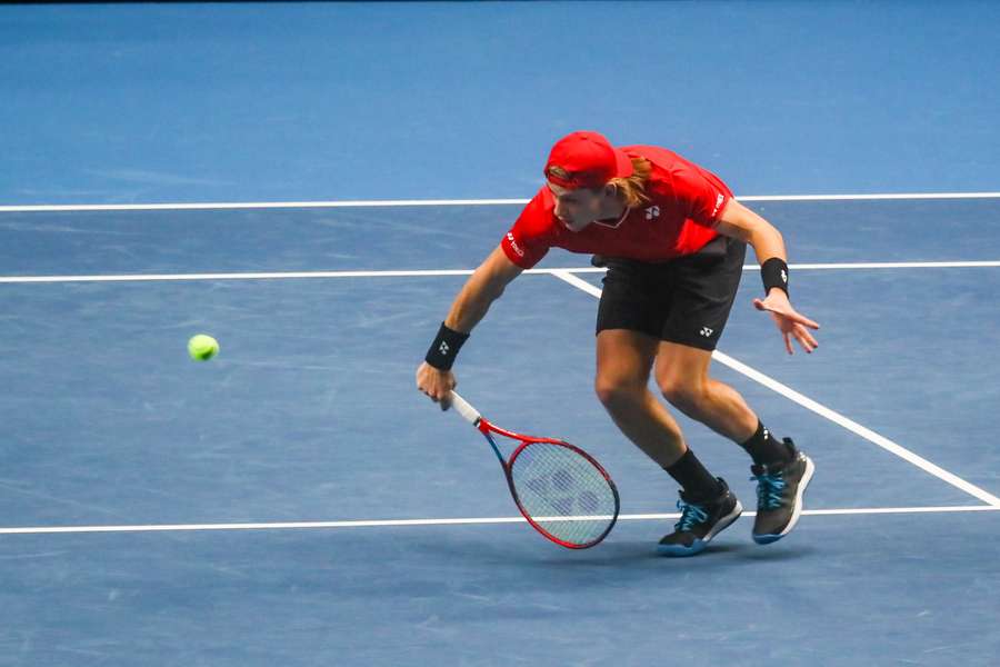 België geeft 2-0-voorsprong uit handen in Daviscup en verliest drie partijen op rij