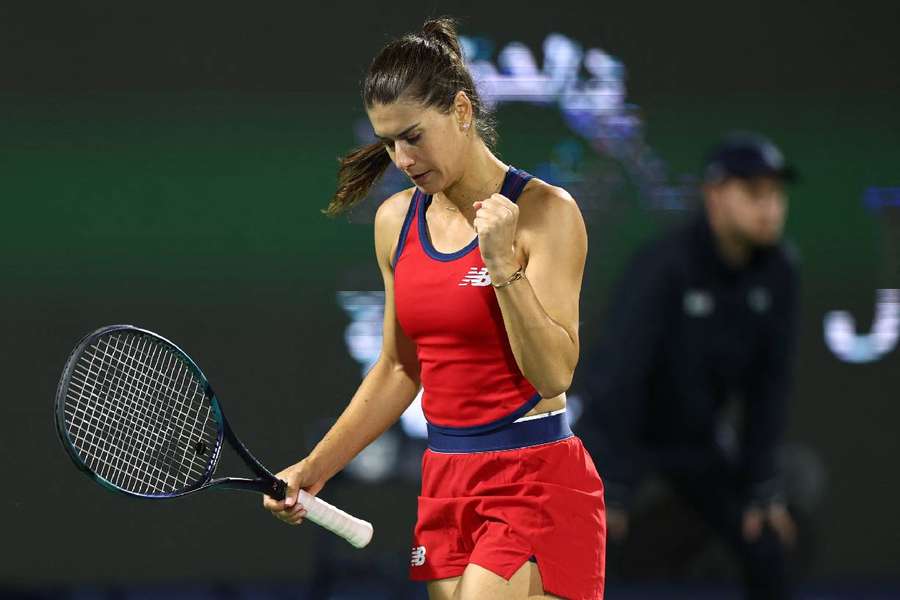 Sorana Cîrstea s-a calificat dramatic în semifinalele WTA Dubai