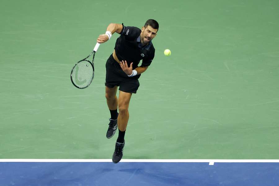 Tenis Flash: Kawa odpadła z turnieju w Pekinie. Przed nami występy Fręch i Djokovicia