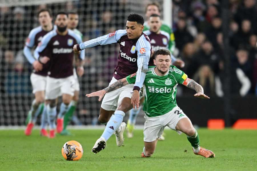 Villa boss Emery won't rule out pairing Watkins and Abraham together