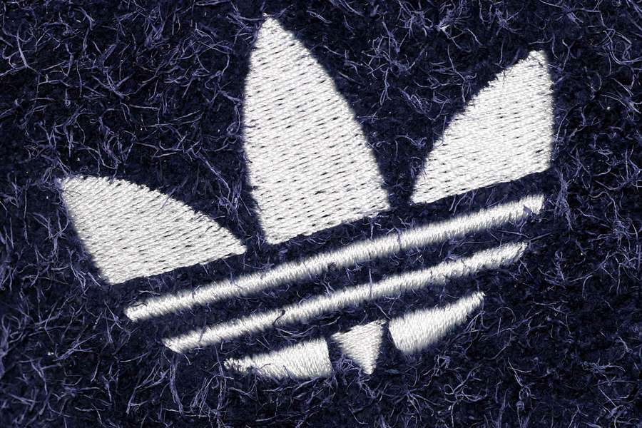 Adidas präsentiert WM-Auswärtstrikot Adidas präsentiert WM-Auswärtstrikot