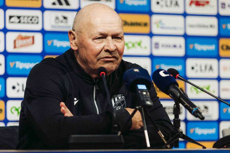 Trenér Viktorie Plzeň Miroslav Koubek Trenér Viktorie Plzeň Miroslav Koubek