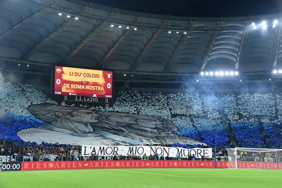 Derbytag ist Feiertag in Rom: Auch am Sonntagabend, wenn die Roma im Stadio Olimpico auf Stadtrivale Lazio trifft.