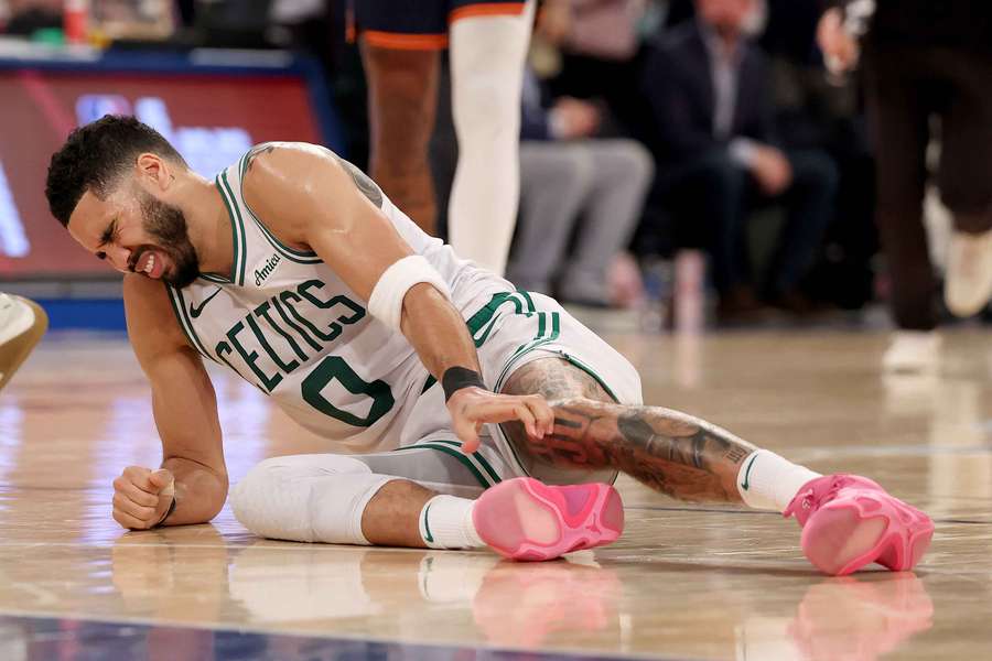 Jayson Tatum, touché cette nuit.
