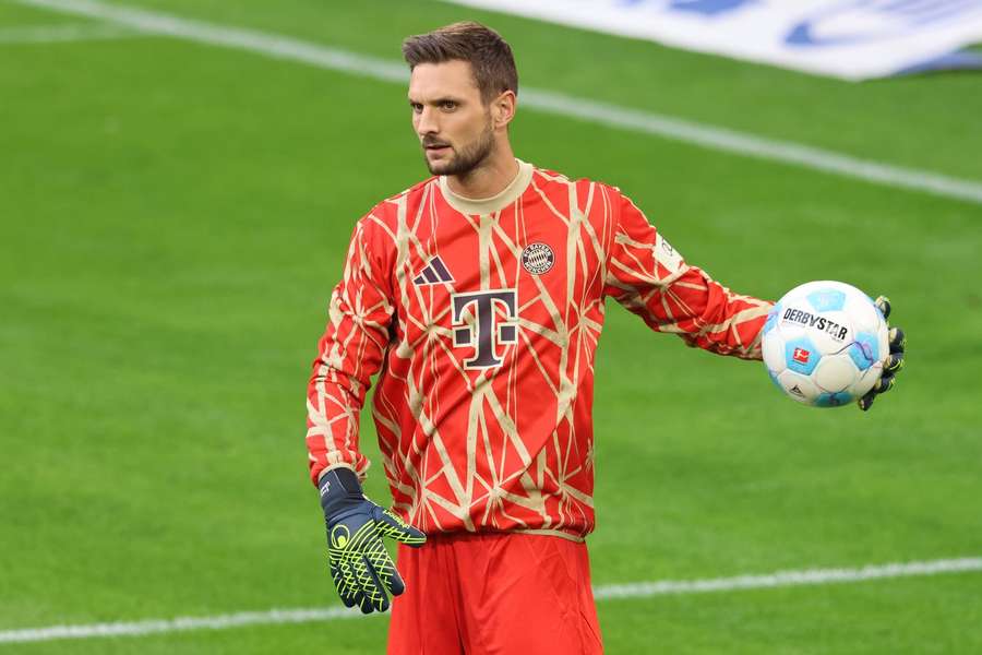 Ulreich tijdens de warming-up voor de wedstrijd tegen Bayern