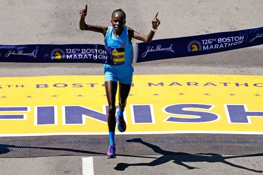 Peres Jepchirchirová vyhrála v roce 2022 také maraton v Bostonu.