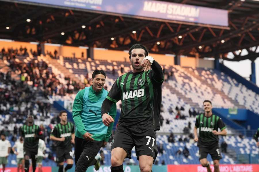 Pierini festeggia il gol del 2-1