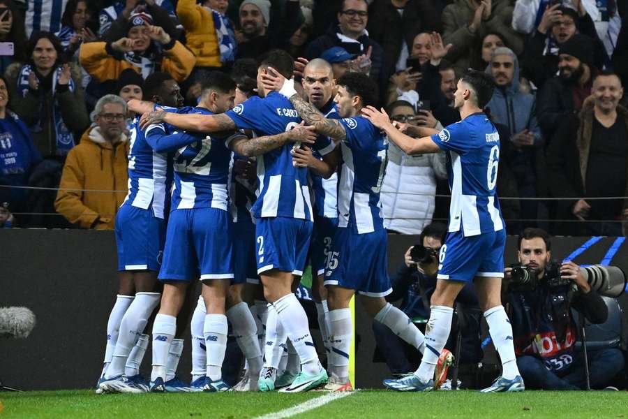 Porto viert een goal van Galeno