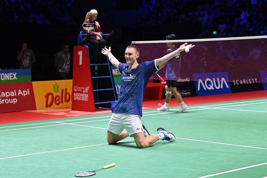 Urørlige Axelsen vinder Indonesian Open for tredje gang i træk