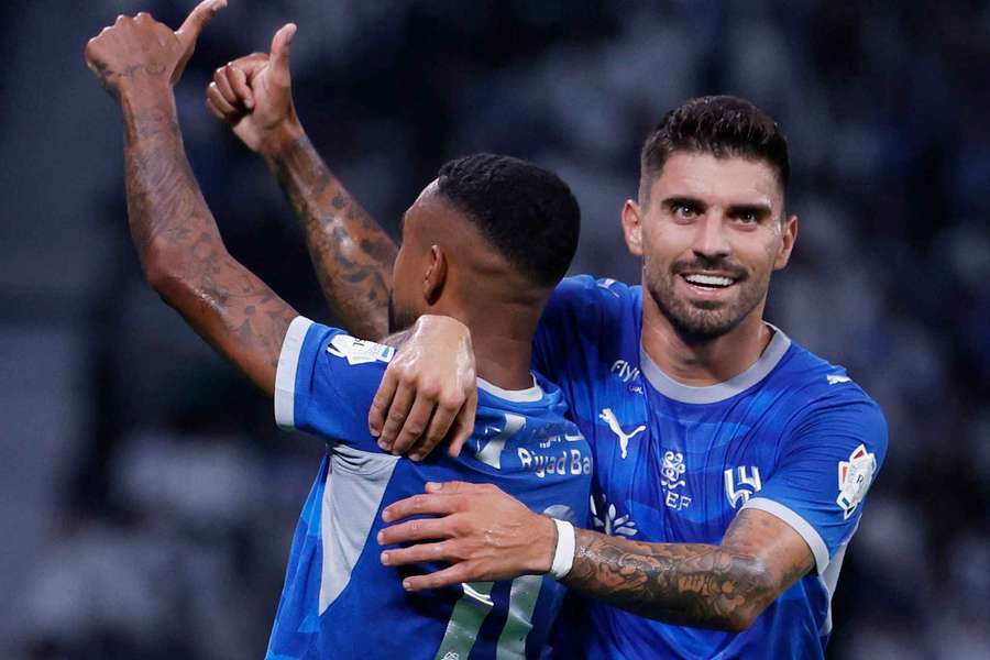 Rúben Neves assistiu para o segundo golo da partida Rúben Neves assistiu para o segundo golo da partida