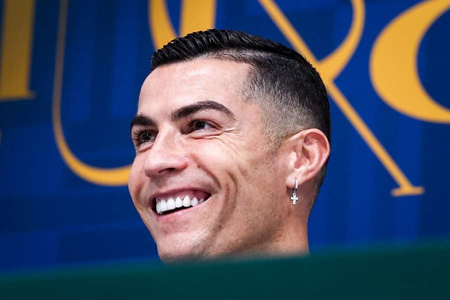 Ronaldo: ”Mi-ar plăcea să-i dau șah-mat lui Messi”