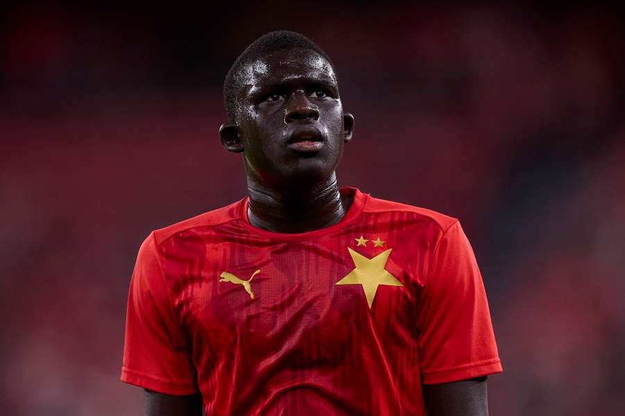 Malick Diouf by mohol čoskoro pôsobiť na slávnej adrese.