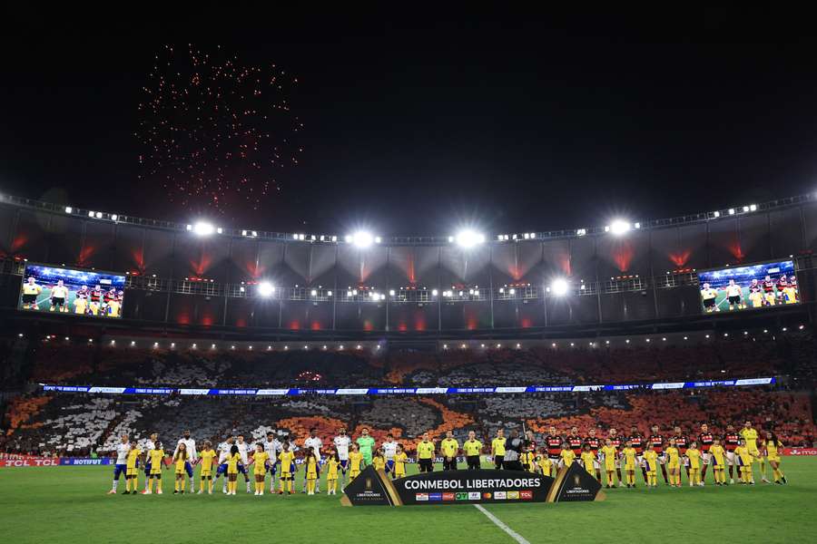 Flamengo e Cruzeiro protagonizaram um grande espetáculo no Maracanã