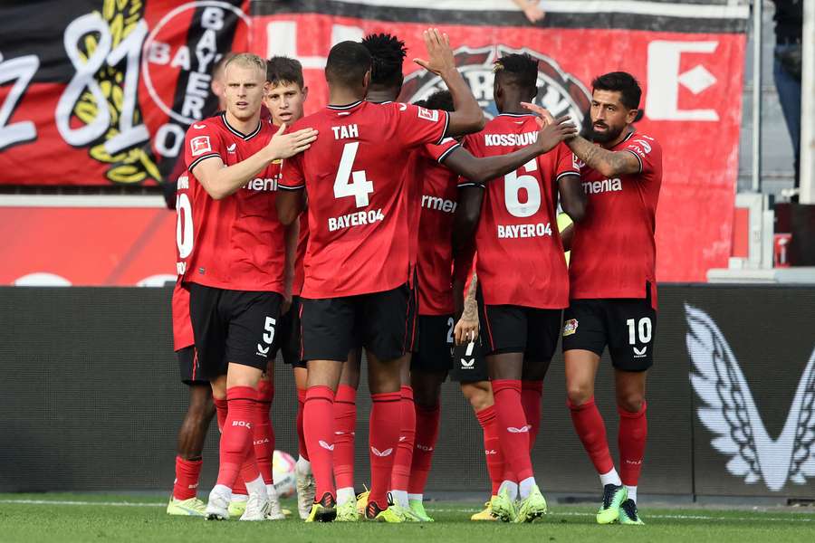 Hráči Leverkusenu nasázeli Schalke čtyři góly.