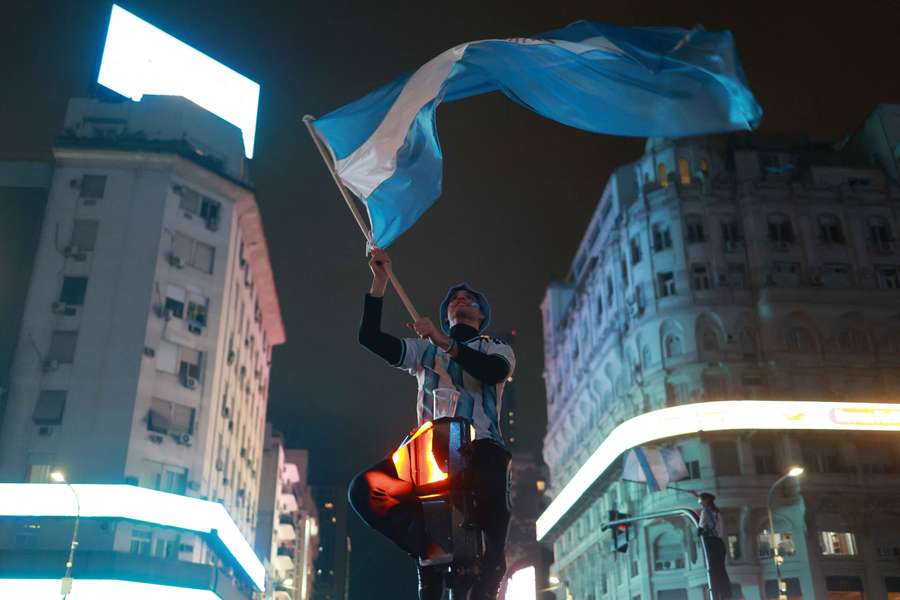 "Merci pour tout" les Argentins tristes mais si reconnaissants envers la bande à Leo "Merci pour tout" les Argentins tristes mais si reconnaissants envers la bande à Leo
