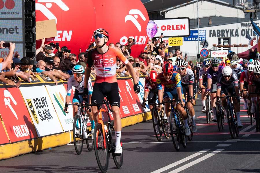 Turner zwycięzcą dramatycznego, zneutralizowanego etapu Tour de Pologne w Wałbrzychu Turner zwycięzcą dramatycznego, zneutralizowanego etapu Tour de Pologne w Wałbrzychu