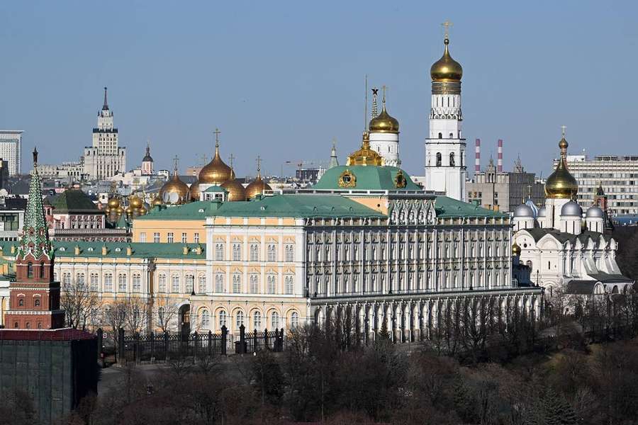 Le Kremlin le 27 mars. Le Kremlin le 27 mars.