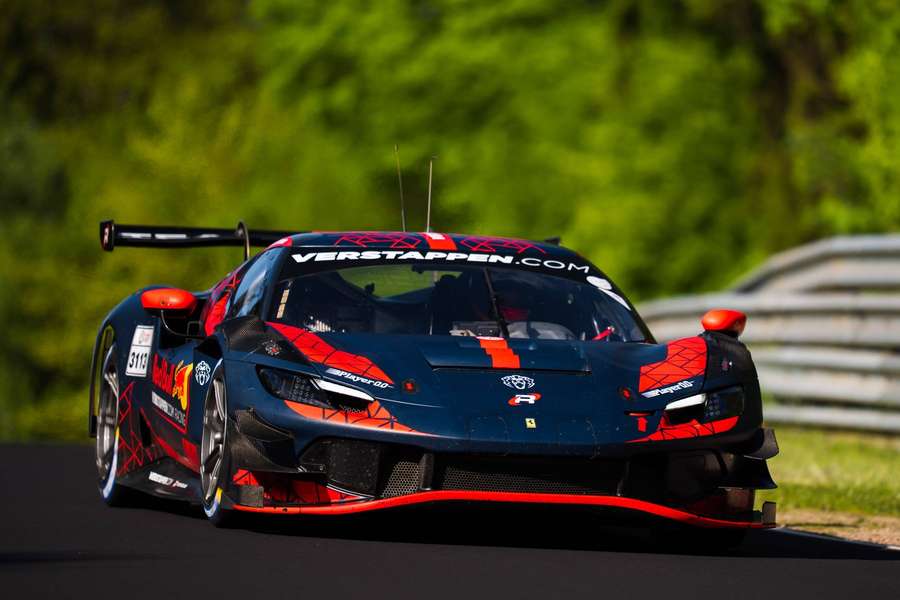 Verstappen war bereits im Mai im Ferrari auf dem Nürburgring unterwegs