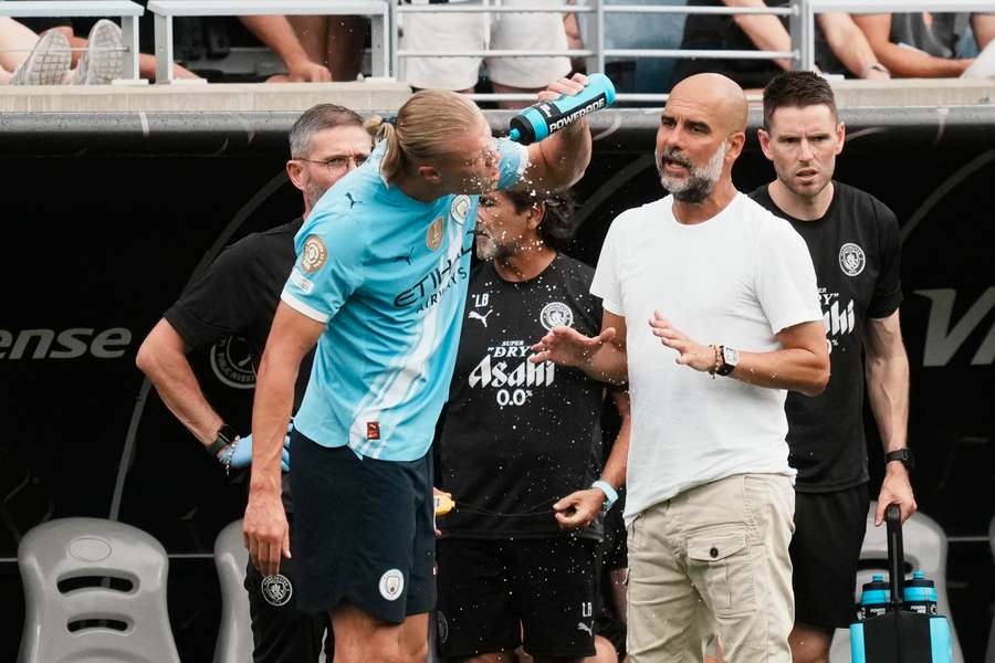 Guardiola y Haaland