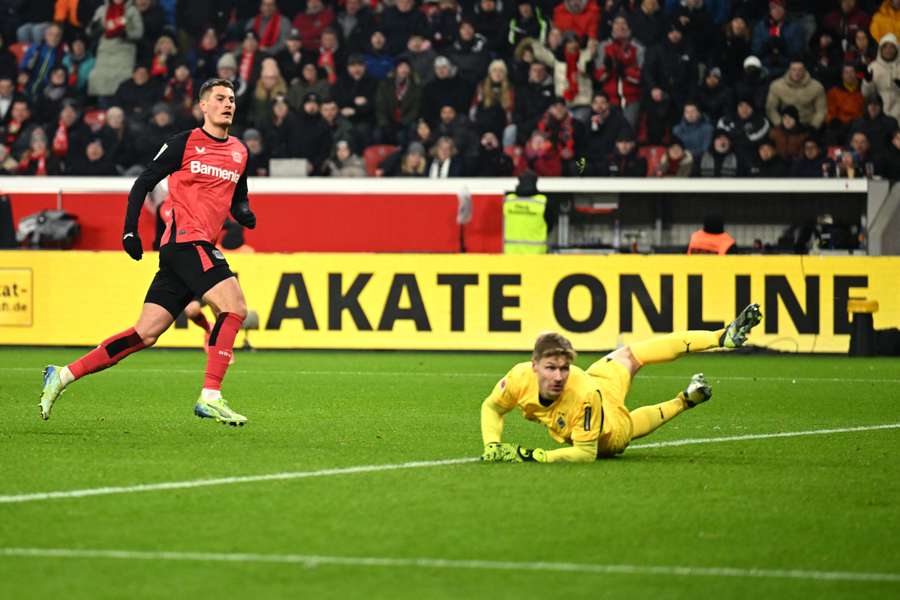 Schick dal proti Gladbachu třetí gól Leverkusenu.