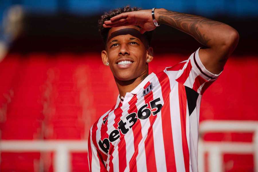 André Vidigal, extremo luso-angolano do Stoke City