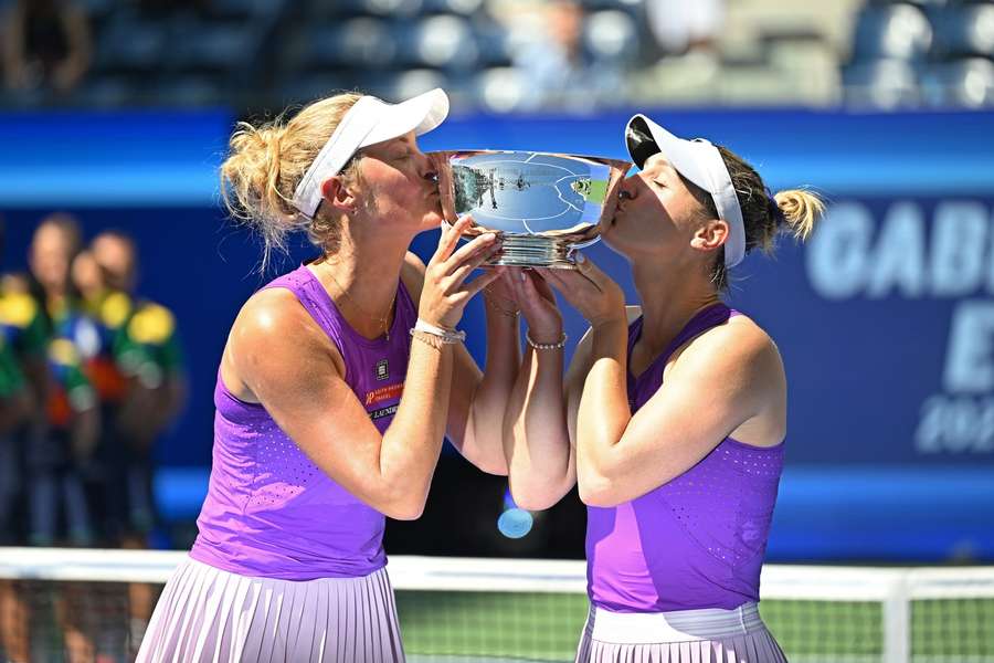 Dabrowski (right) and Routliffe celebrate their win