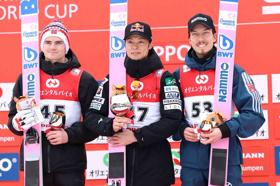 Kobayashi najlepszy w nocnym konkursie w Sapporo.Stoch na 16. miejscu
