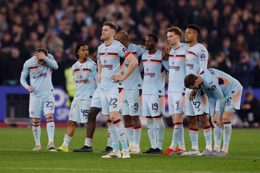 Andrews refuses to criticise Ouattara after Brentford lose FA Cup shootout to West Ham Andrews refuses to criticise Ouattara after Brentford lose FA Cup shootout to West Ham