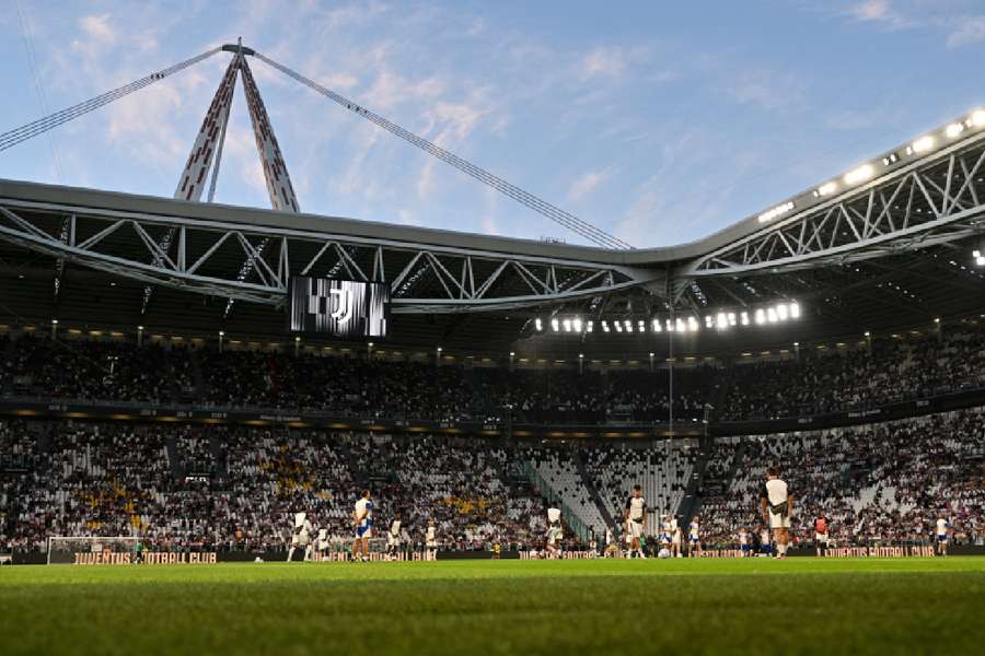 General view inside the Allianz Stadium