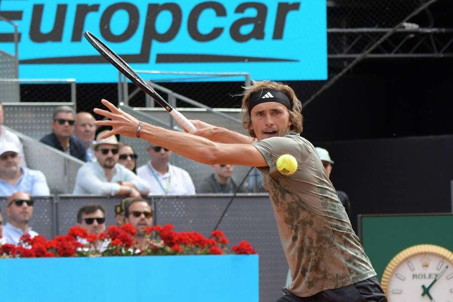 Alexander Zverev kämpfte sich in Melbourne in Runde zwei.