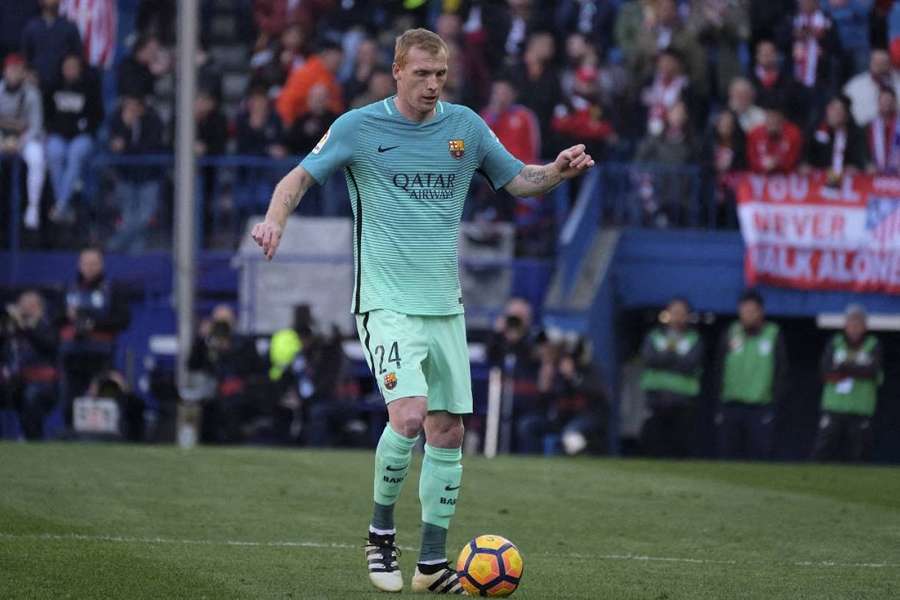 Jérémy Mathieu avec le FC Barcelone en 2017 lors d'un match face à l'Atlético de Madrid.
