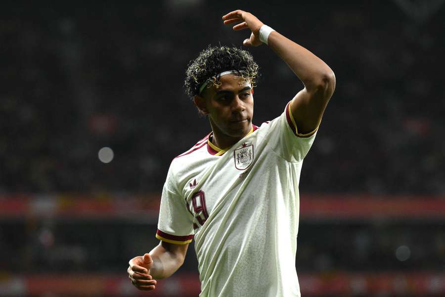 Lamine Yamal passou em branco contra o Egito