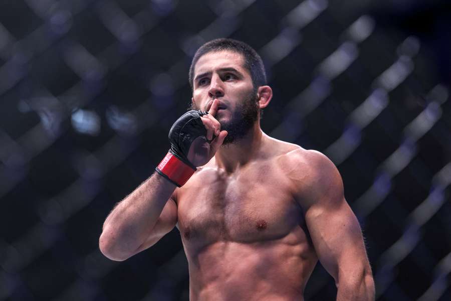 Russia's Islam Makhachev scored a stunning first-round knockout victory over Alexander Volkanovski
