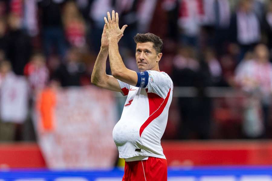 Lewandowski opuścił zgrupowanie reprezentacji Polski. Napastnik wraca do klubu