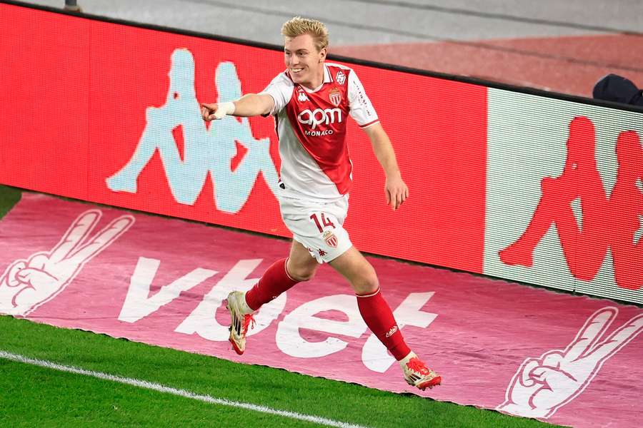 Mika Biereth zdobył hat-tricka