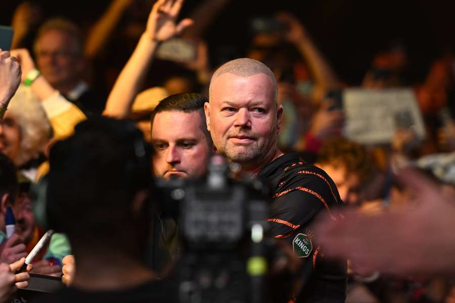 Van Barneveld won met 6-0 van Kuivenhoven