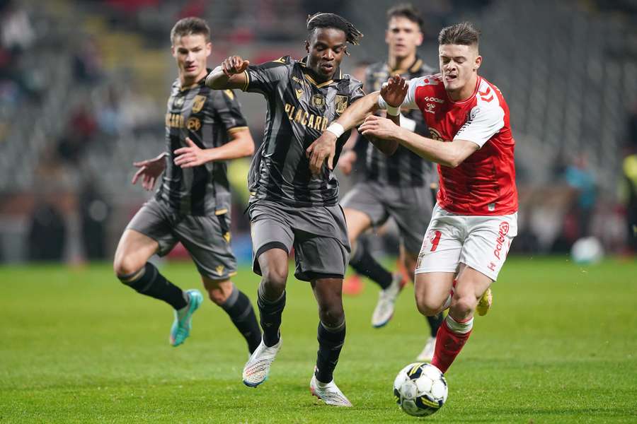 Vitinha foi o autor de um grande golaço