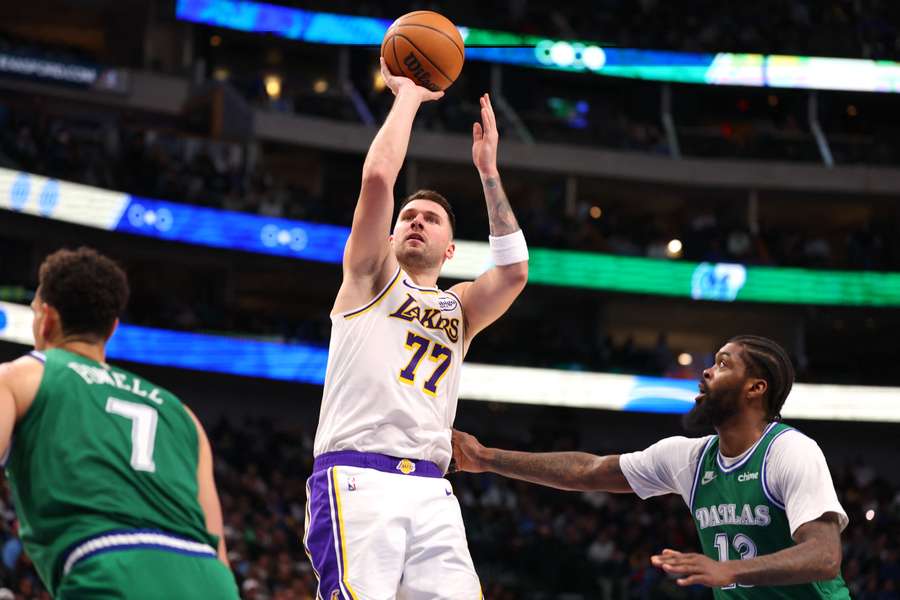 Luka Doncic returned to play against his former team the Dallas Mavericks with the Los Angeles Lakers