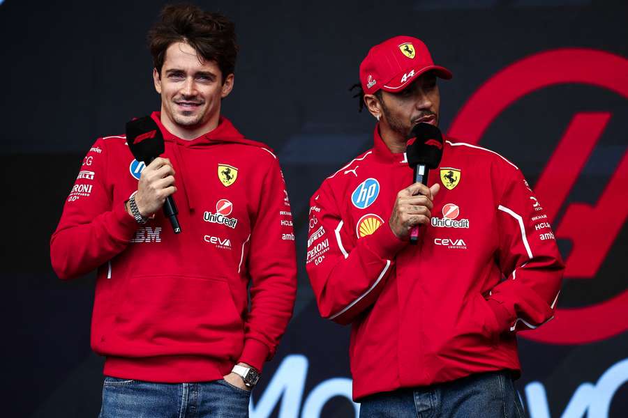 Hamilton przeprosi Leclerca. Brytyjczyk nie przepuścił go na ostatnim okrążeniu