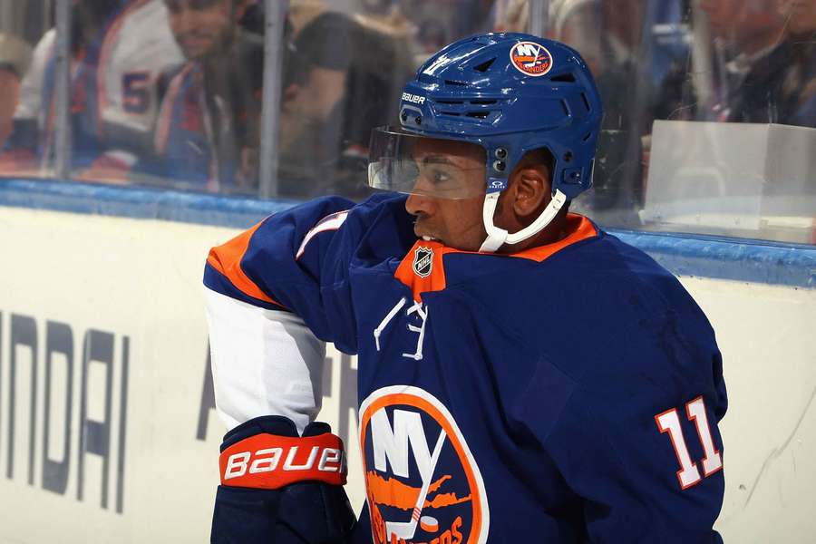 Anthony Duclair gets up after being checked into the boards (2024)