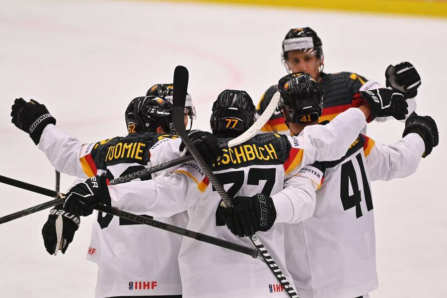 Erfolgreicher Auftakt für Deutschland bei der Eishockey-WM 2024.