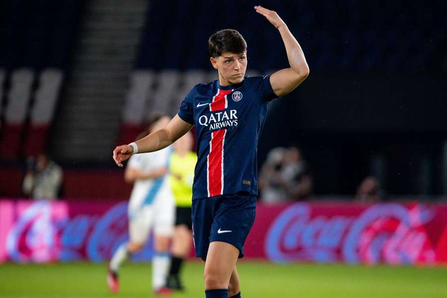 Pas de vainqueur dans le derby parisien, le PSG conserve sa deuxième place.