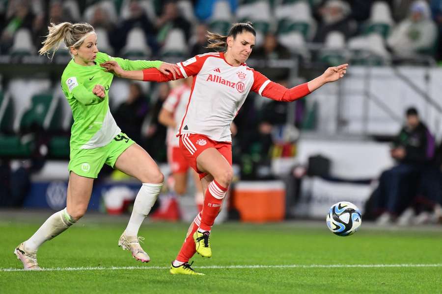 Wolfsburg gegen Bayern hat sich in den letzten Jahren zum Klassiker des deutschen Frauenfußballs entwickelt.