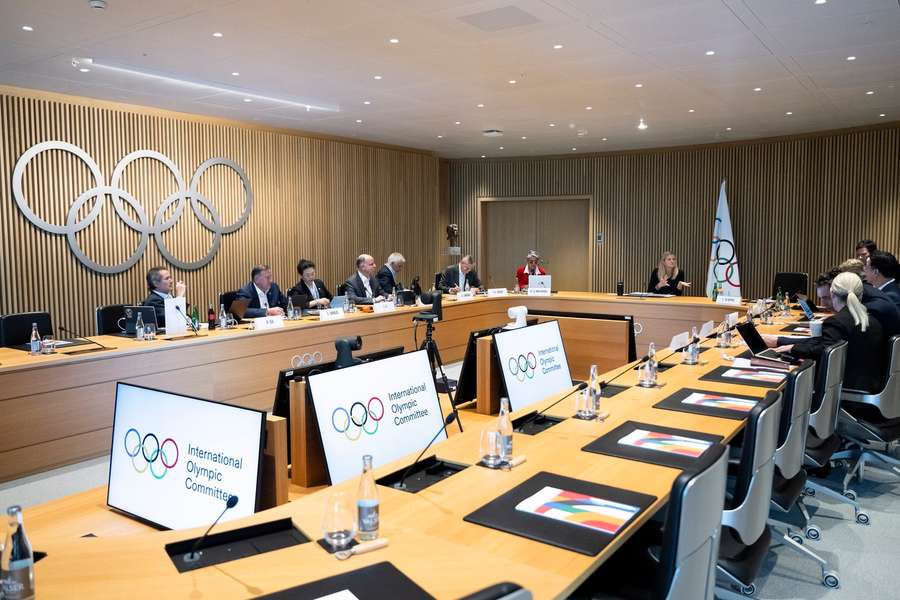 Zasedání Mezinárodního olympijského výboru. Zasedání Mezinárodního olympijského výboru.